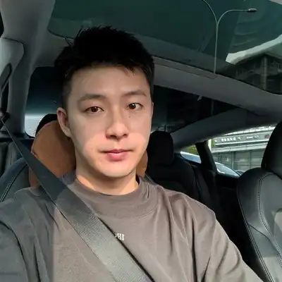 董建